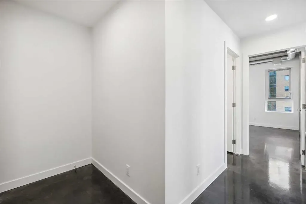 1319 14 Avenue SW #1009