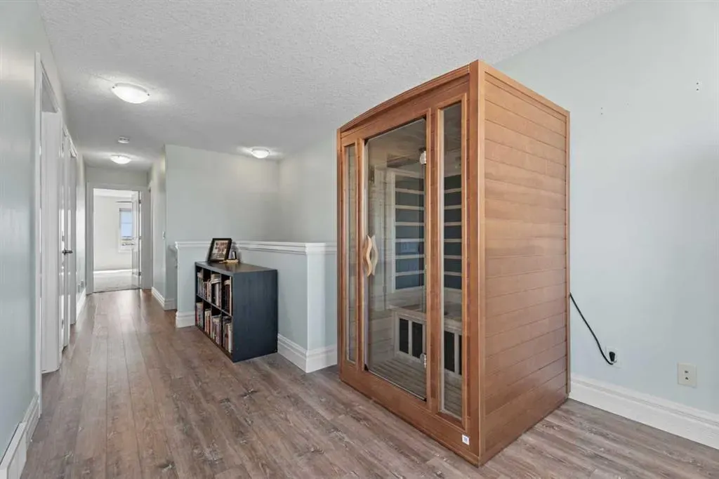 125 Monteith Drive SE