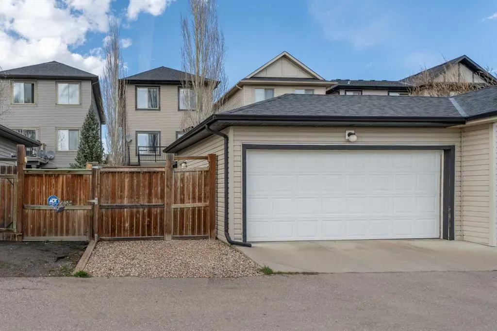 125 Monteith Drive SE