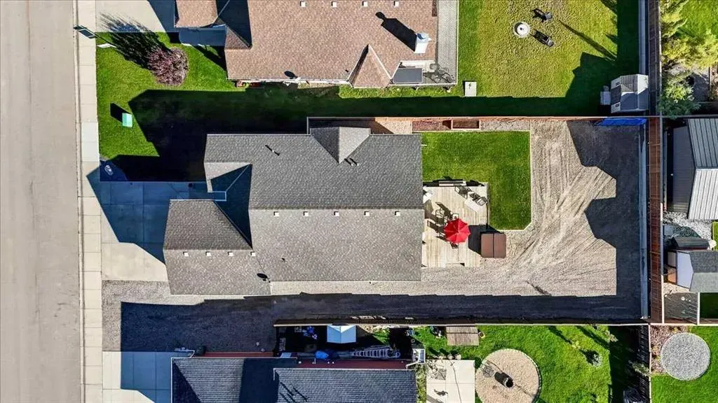 134 Hanson Drive NE
