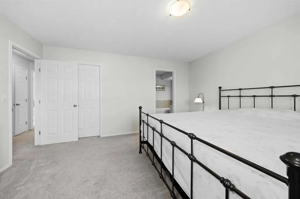 15 Tuscany Reserve Bay NW