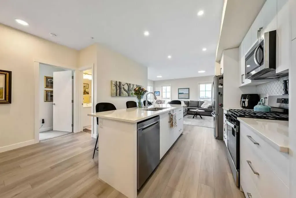 100 Banister Drive #2305