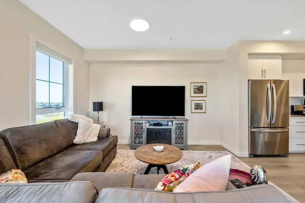 100 Banister Drive #2305