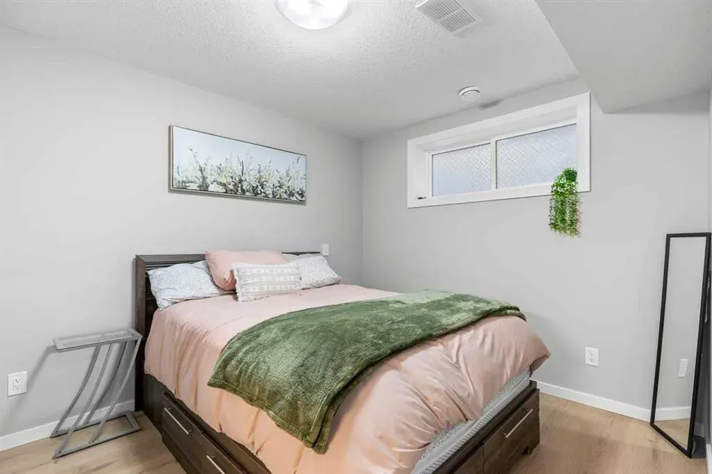 161 Highview Gate SE