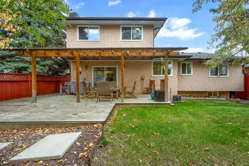 135 Cantree Place SW