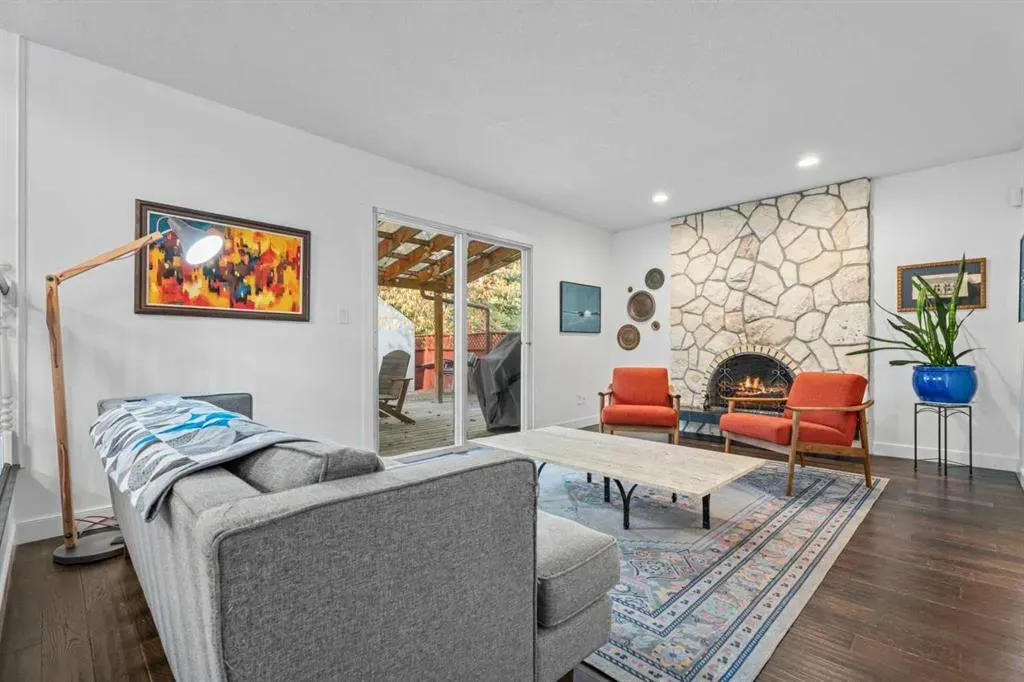 135 Cantree Place SW