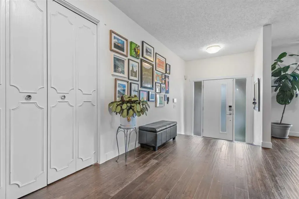 135 Cantree Place SW