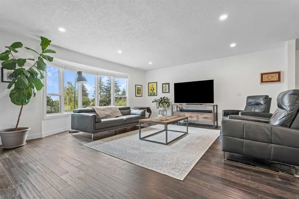 135 Cantree Place SW