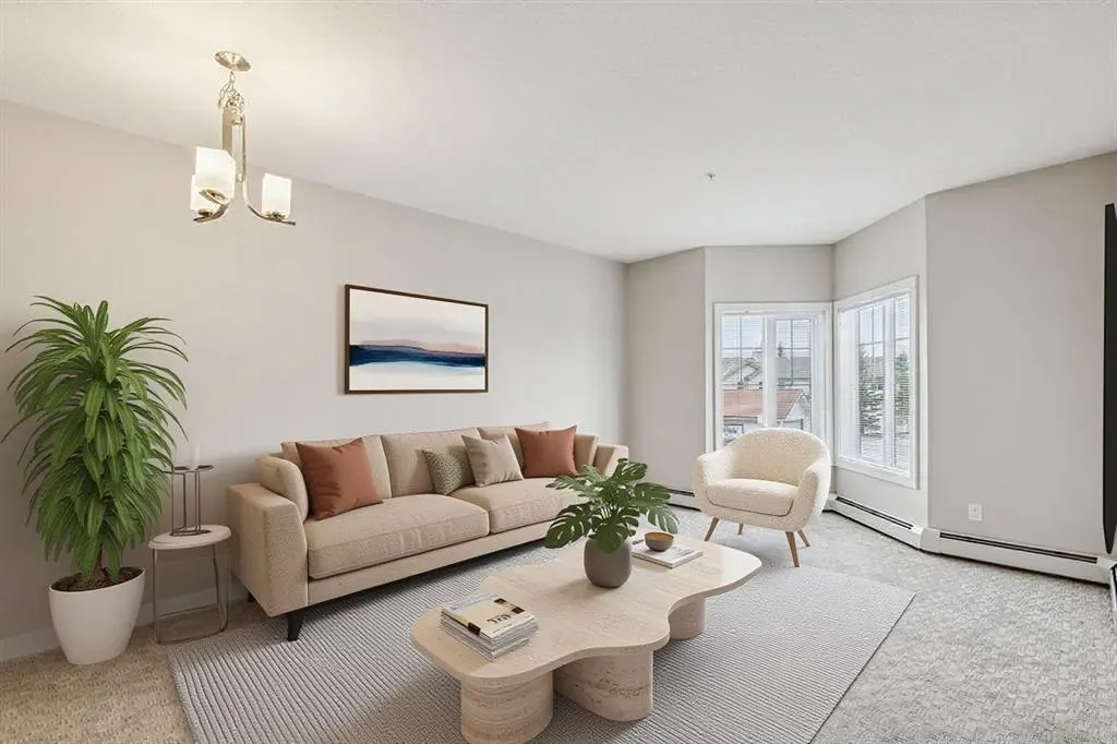 20 Royal Oak Plaza NW #210