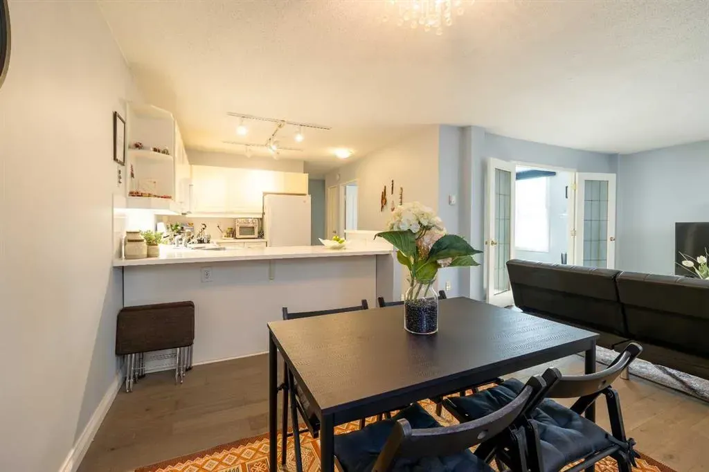 1328 13 Avenue SW #201