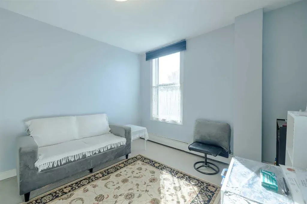 1328 13 Avenue SW #201