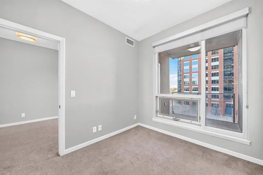 1320 1 Street SE #401