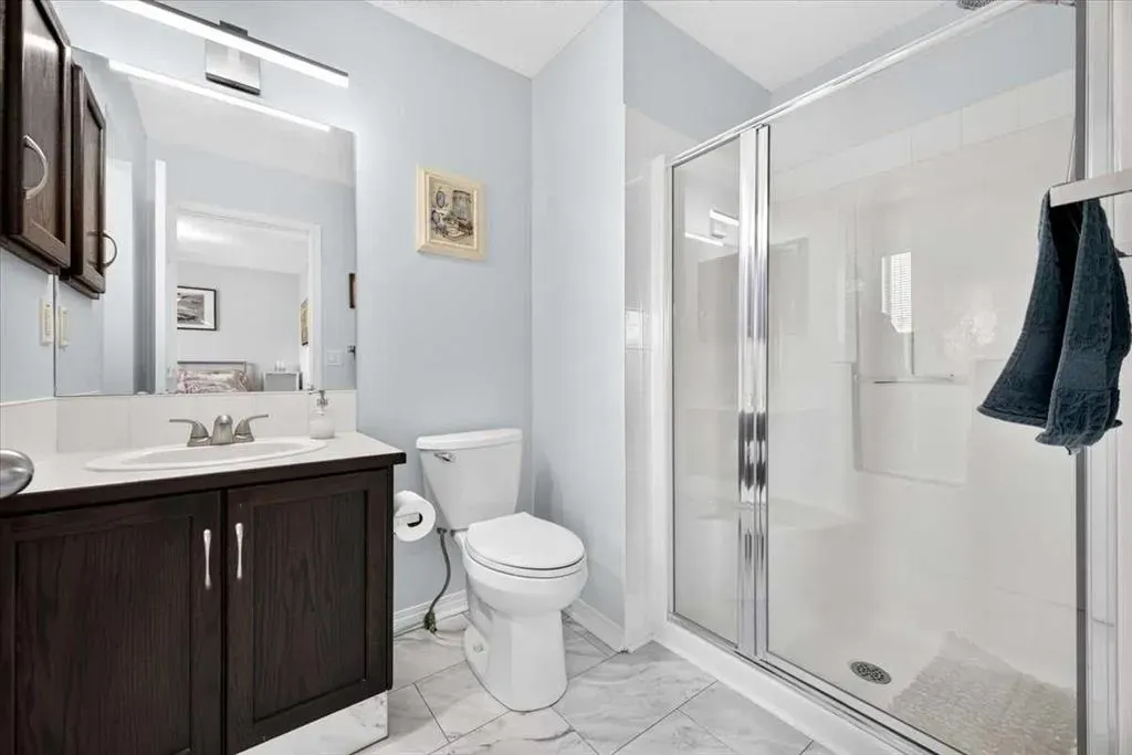 121 Everhollow Heights SW