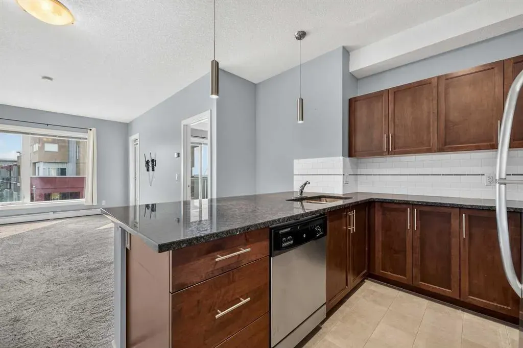 604 East Lake Boulevard NE #2405