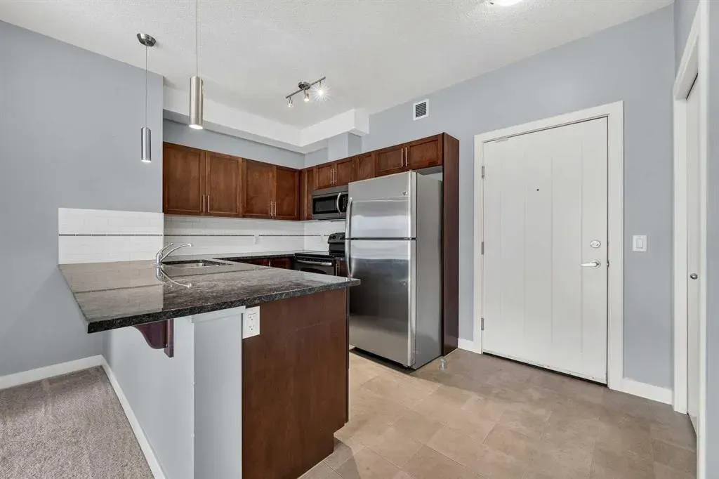 604 East Lake Boulevard NE #2405