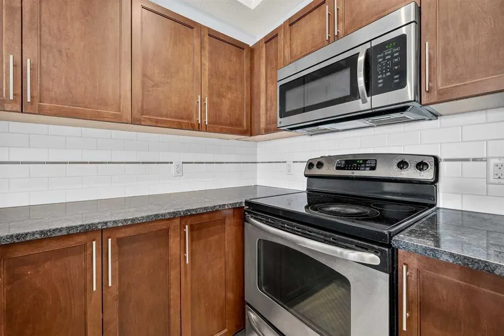 604 East Lake Boulevard NE #2405