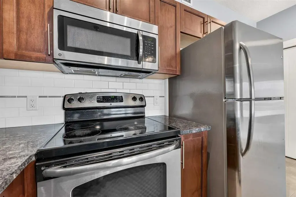 604 East Lake Boulevard NE #2405