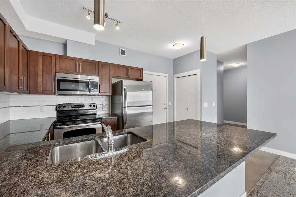 604 East Lake Boulevard NE #2405