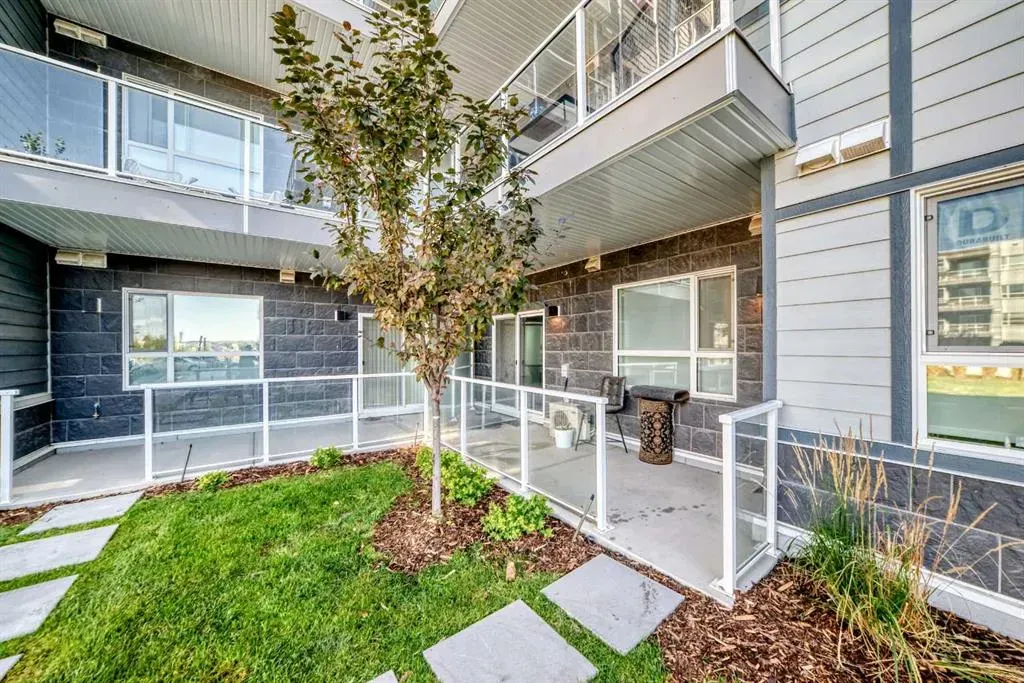 40 Carrington Plaza NW #120