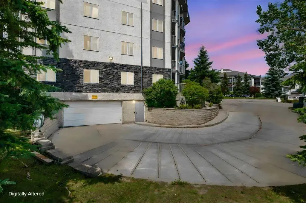 33 Arbour Grove Close NW #413