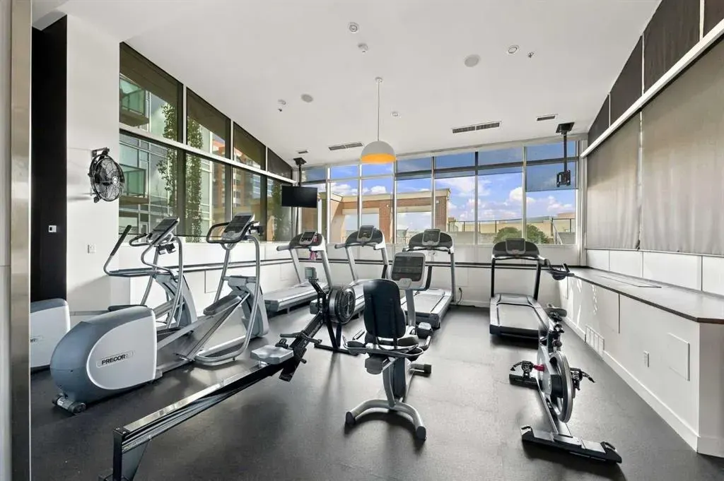 210 15 Avenue SE #2106