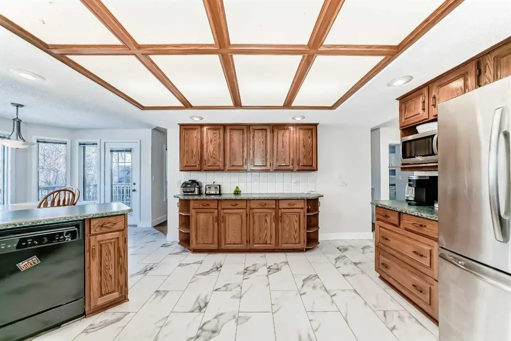 320 Sunmills Drive SE