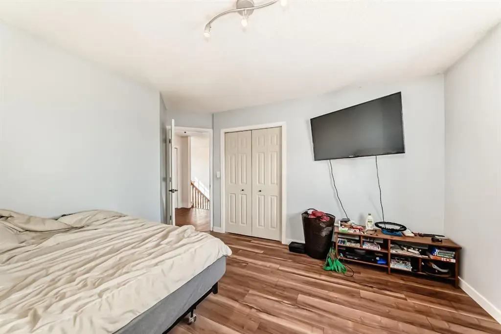 320 Sunmills Drive SE