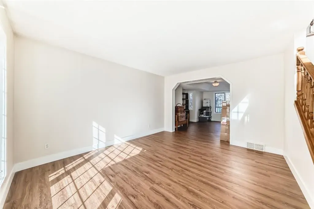 320 Sunmills Drive SE