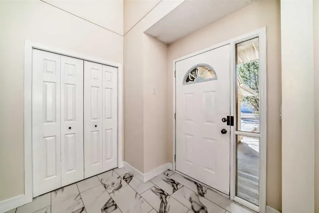 320 Sunmills Drive SE