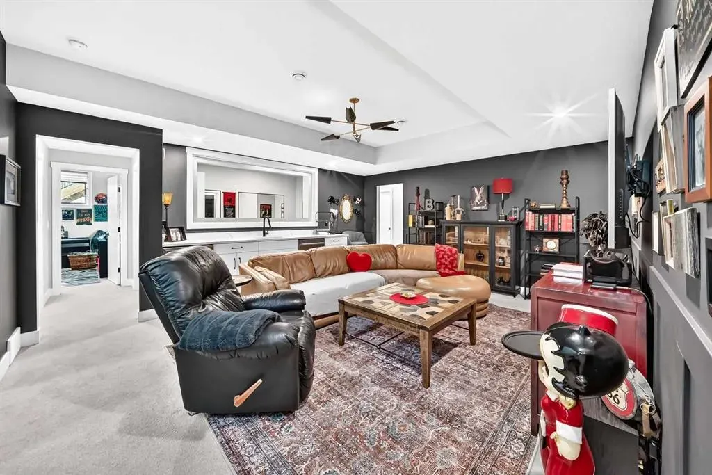 435 Grayling Lane