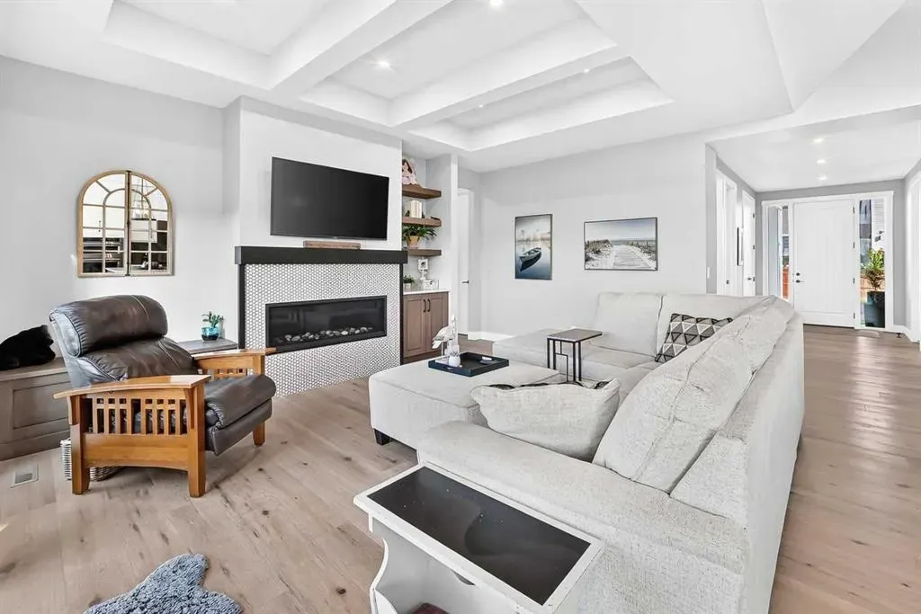 435 Grayling Lane