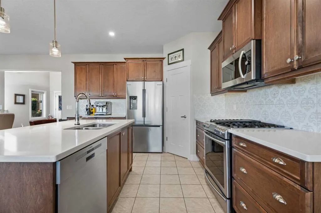 25 Cimarron Springs Court