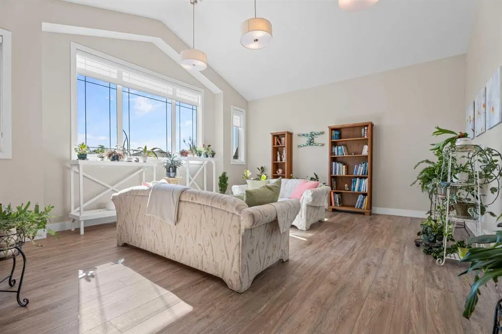 25 Cimarron Springs Court