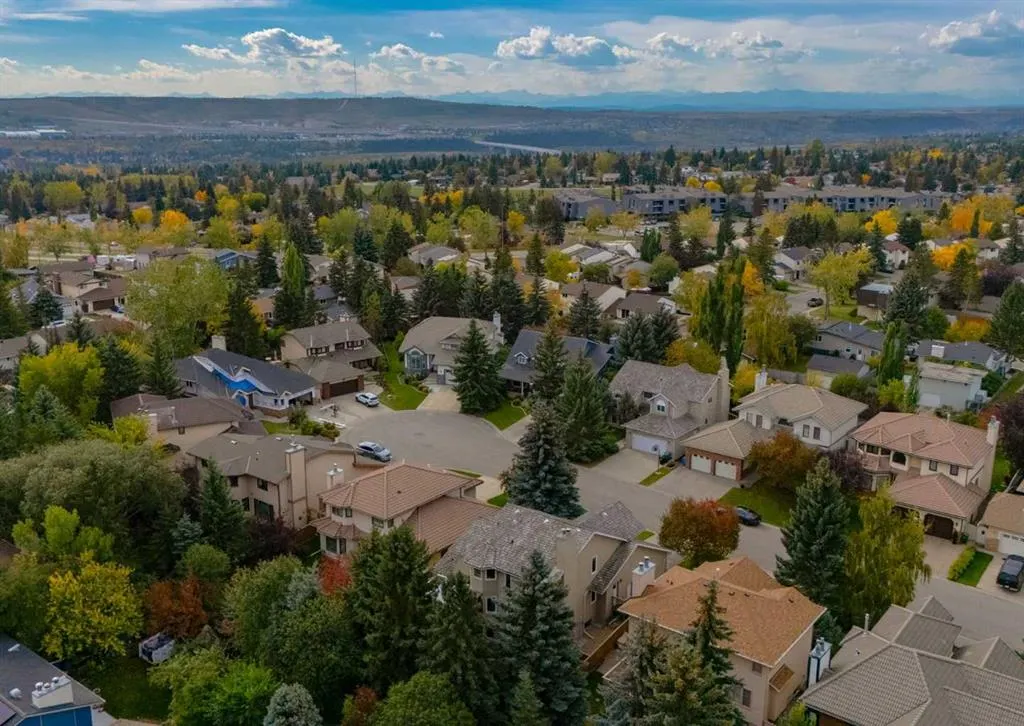 492 Silvergrove Gardens NW