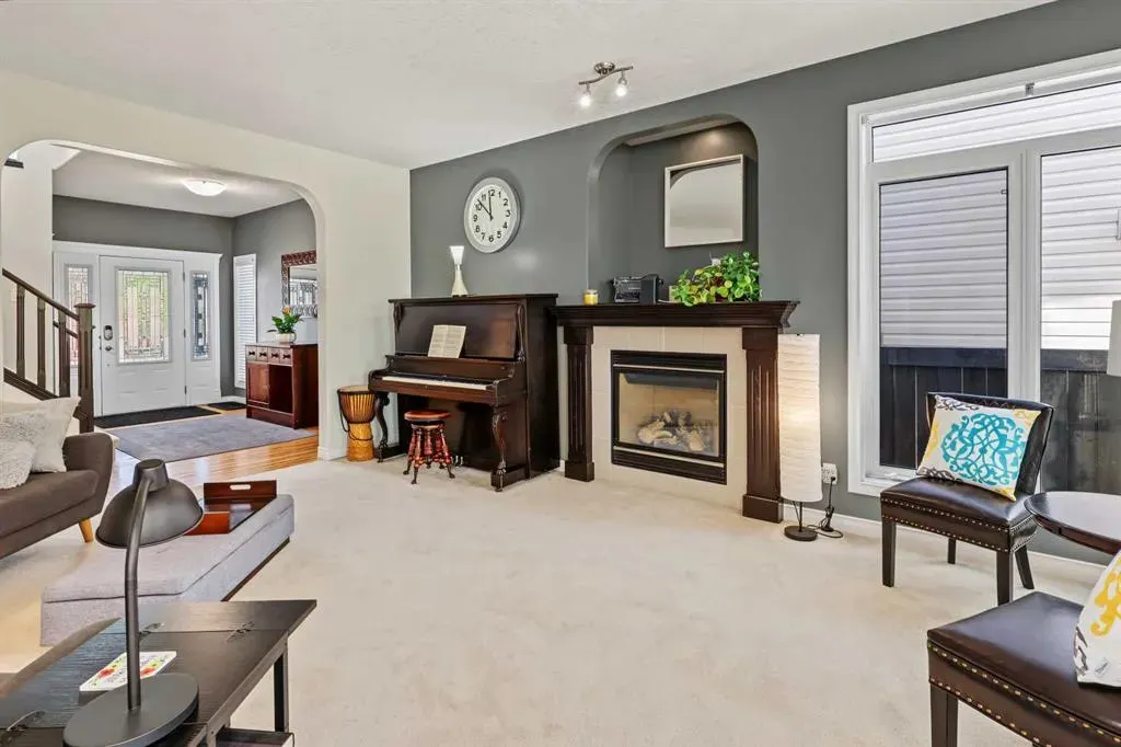 45 Royal Oak Manor NW