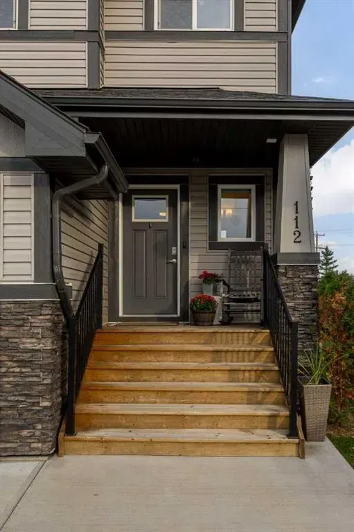 112 Reunion Loop NW