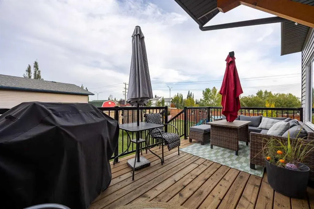 112 Reunion Loop NW