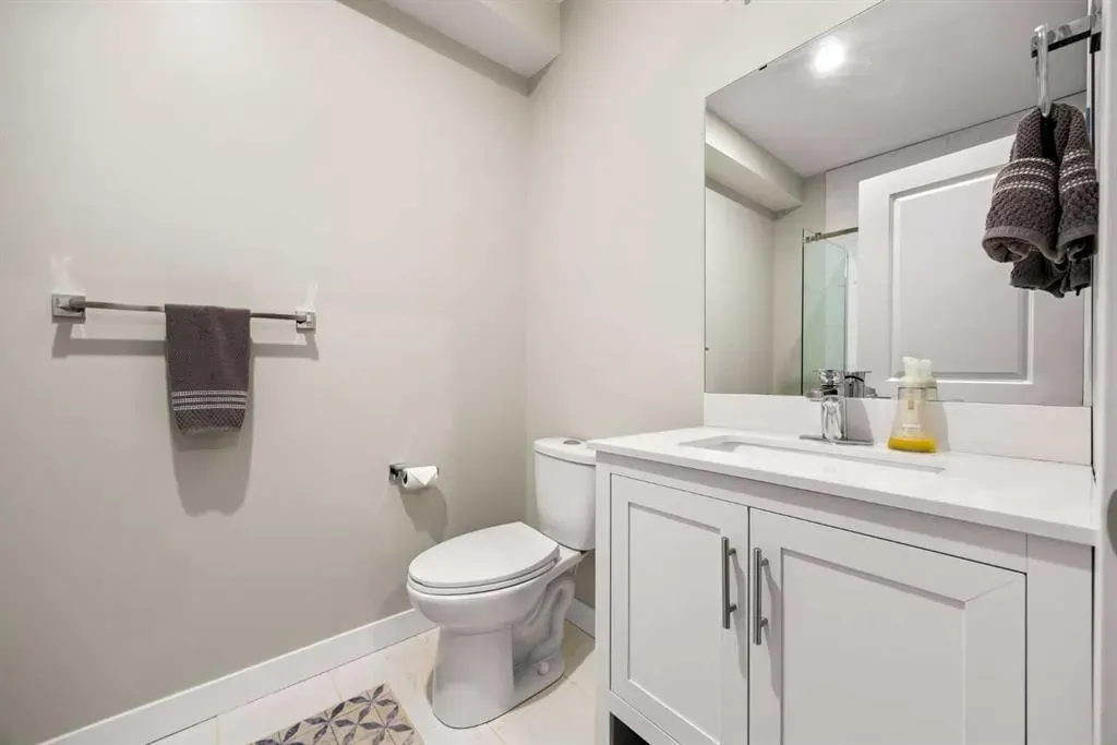 112 Reunion Loop NW