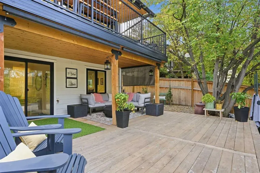 14 Riverside Place