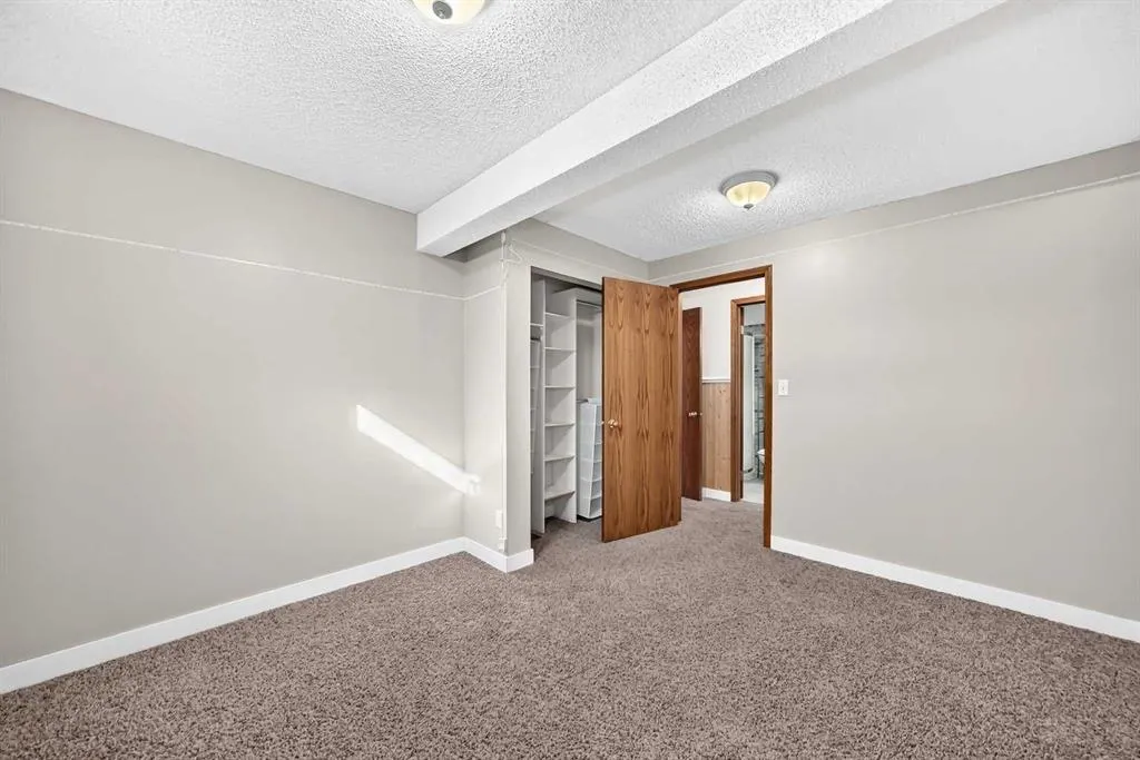 200 Downey Place