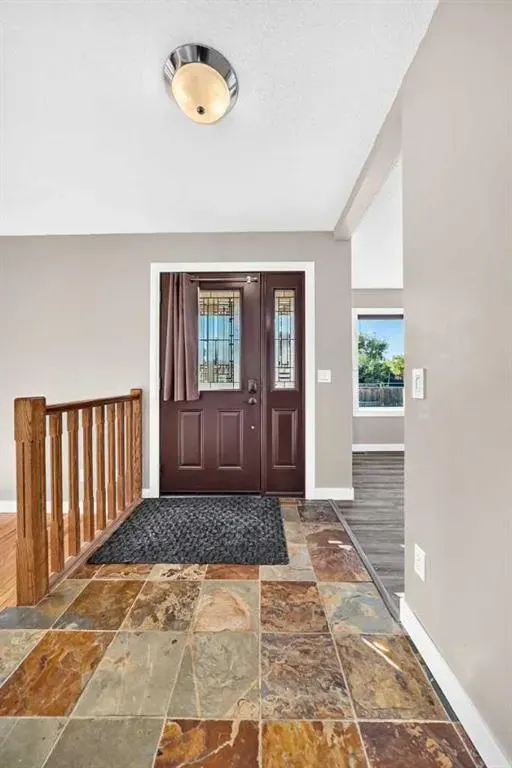 200 Downey Place