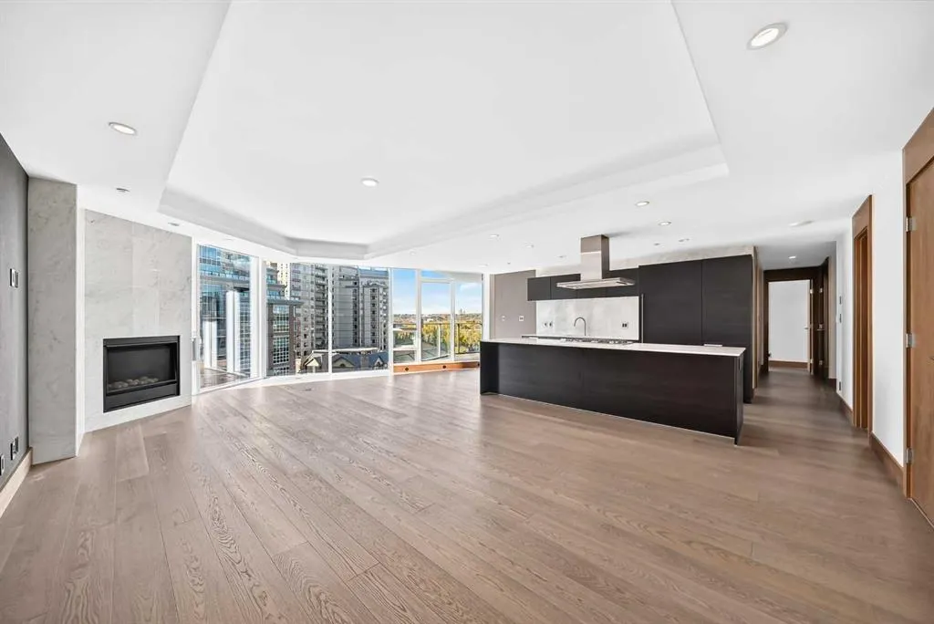 738 1 Avenue SW #809