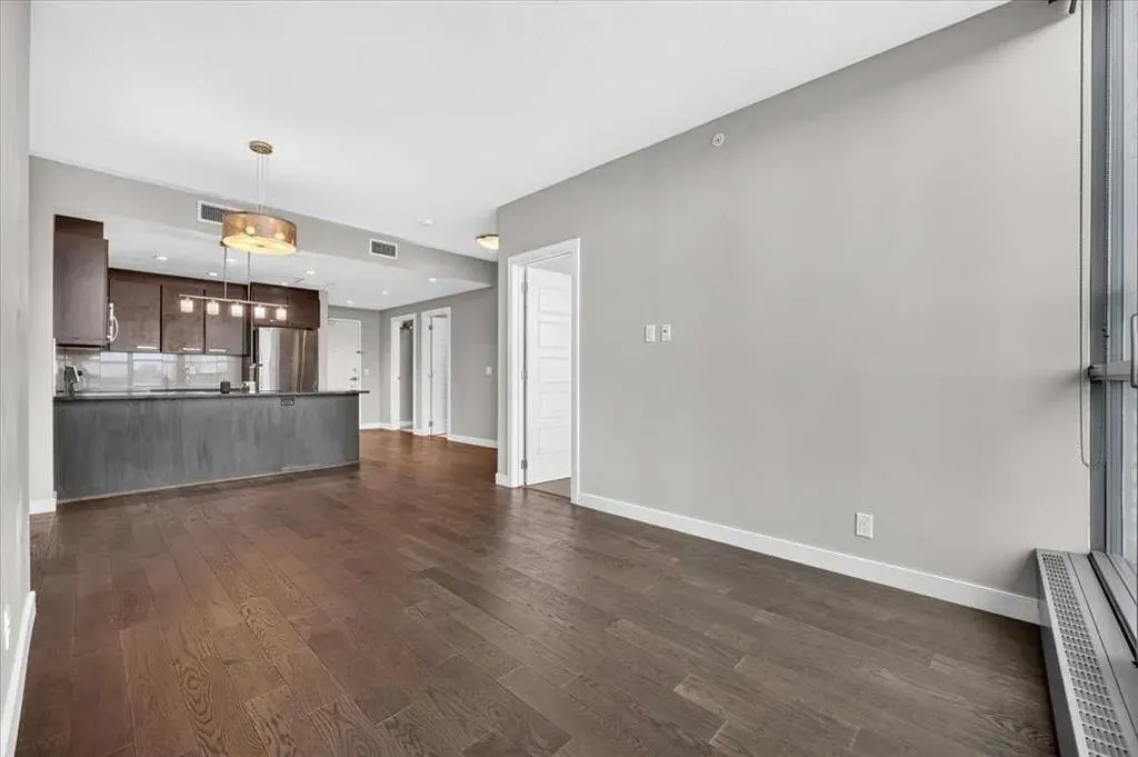 225 11 Avenue SE #1802