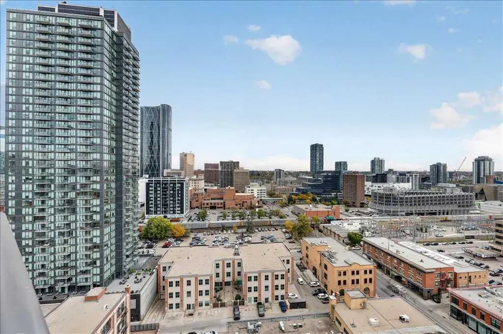 225 11 Avenue SE #1802