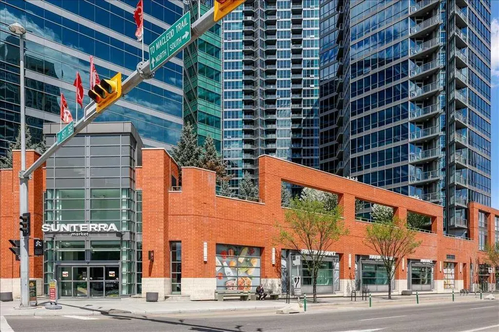 225 11 Avenue SE #1802
