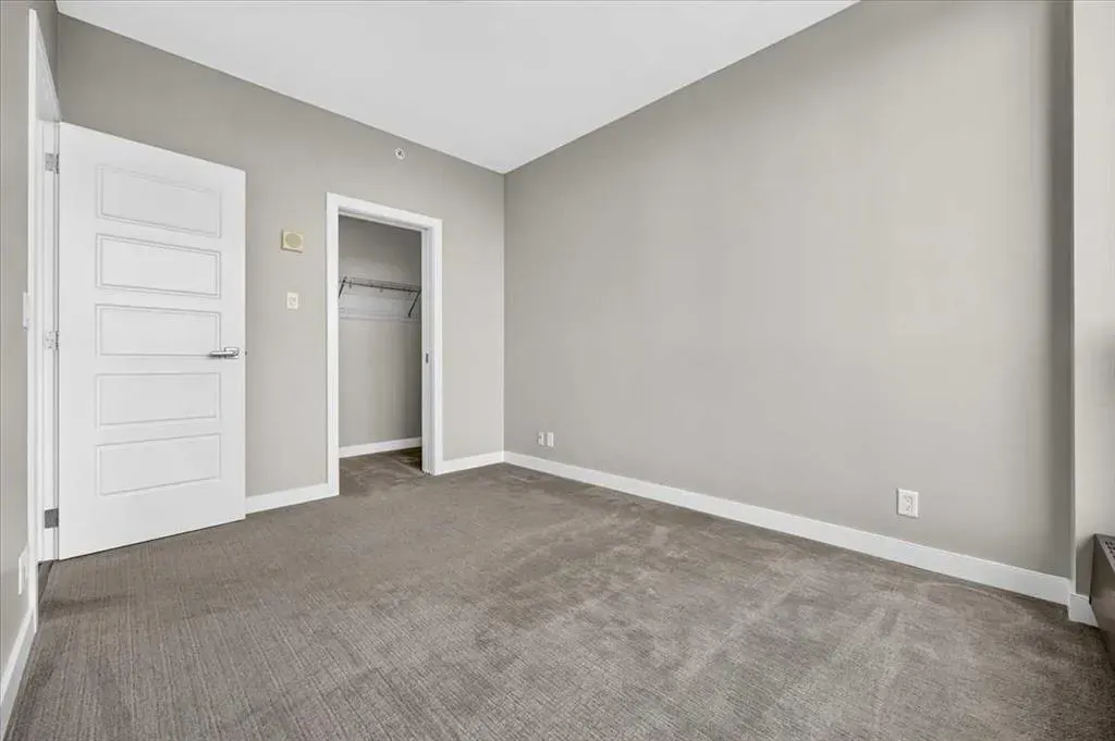 225 11 Avenue SE #1802