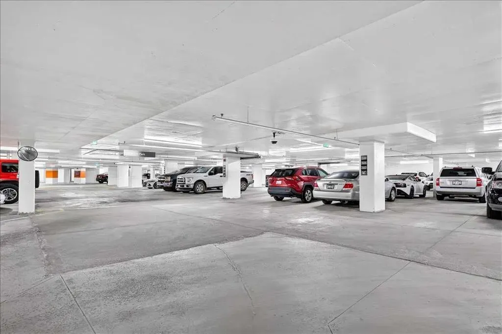225 11 Avenue SE #1802