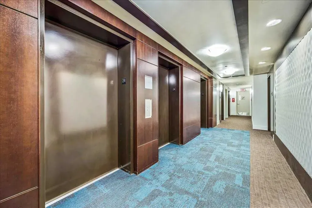 225 11 Avenue SE #1802
