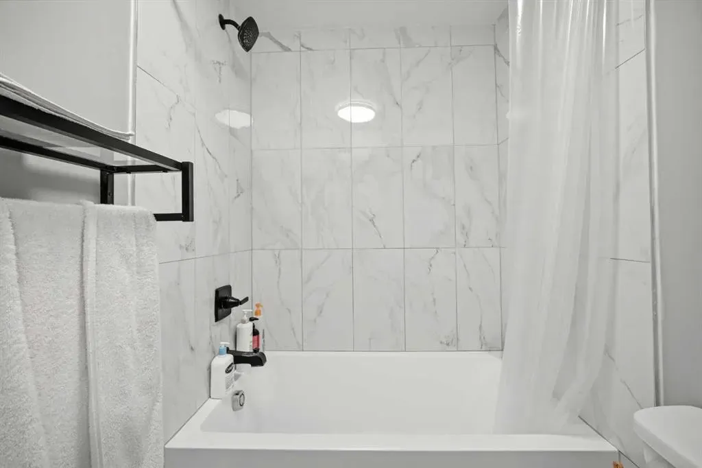 108 Grier Terrace NE #1