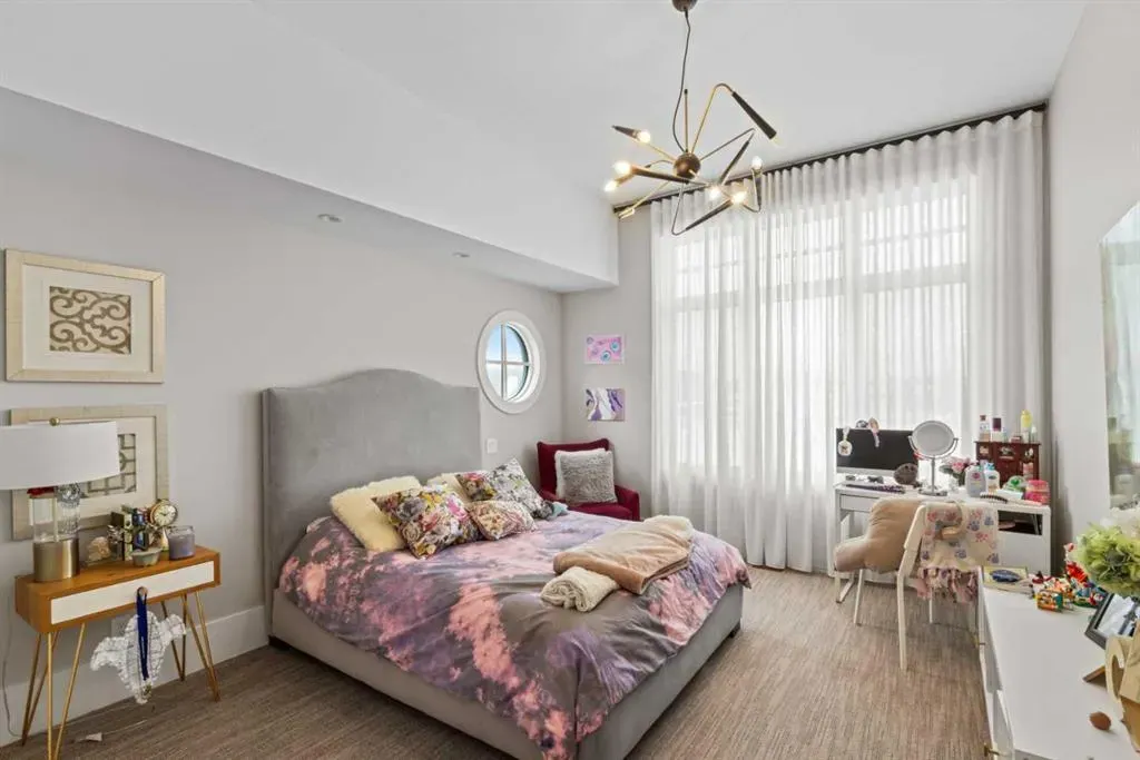 5 Silverhorn Vale
